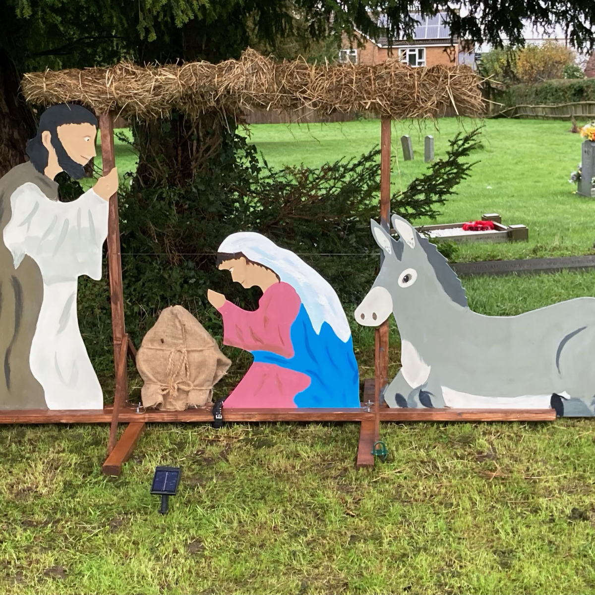 Life-size nativity float brings Christmas cheer to Quedgeley – Diocese ...