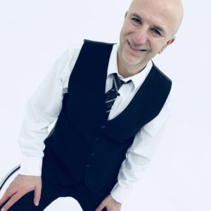 Acclaimed One-Man Performance of Mark’s Gospel Comes to St Cyr’s Church, Stonehouse